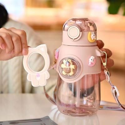 Бутылка с соломой из полиэтиленового полиэтилена лучше всего подходит для детей