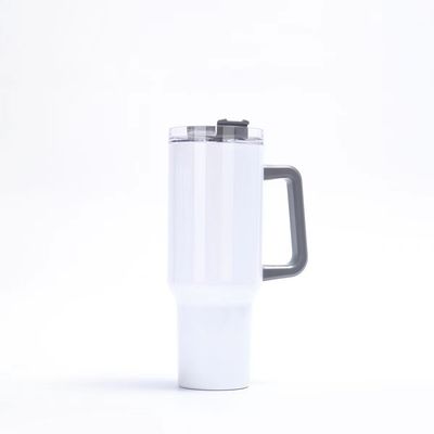 Ручная ручка 40oz Tumbler с соломенной крышкой и ручкой Нержавеющая сталь многоразовый Tumbler для красочных автомобильных чашек