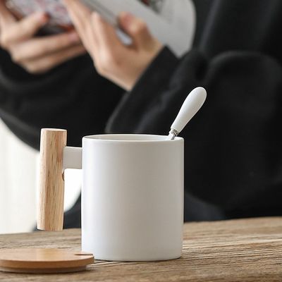 11 унций теплопередающей керамической кружки для путешествий для индивидуальных цветовых изолированных офисных белых чашек