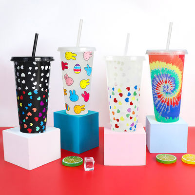 16 унций / 24 унций свободный от BPA пластиковый чашка для кофе бутылка с холодной водой с крышкой и соломой идеально подходит для повседневного использования