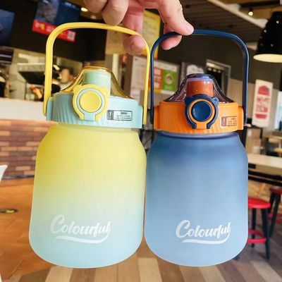 1100ml/1300ml Проницаемая бутылка для творческих напитков для спорта на открытом воздухе / кемпинга