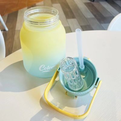 1100ml/1300ml Проницаемая бутылка для творческих напитков для спорта на открытом воздухе / кемпинга
