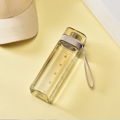Портативная свободная от BPA квадратная пластиковая бутылка с водой 500 мл/700 мл вместимость