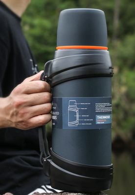 Специализированная 2600ml/3200ml Большой емкости Термосная бутылка из нержавеющей стали для спорта на открытом воздухе и путешествий