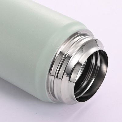 Вакуумные бутылки Производство 316 Термосная чашка из нержавеющей стали для женщин на ходу