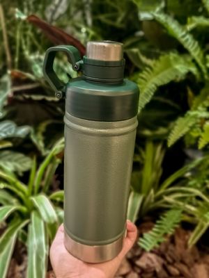 Желтая изолированная нержавеющая сталь спортивная бутылка с водой без BPA вакуумная бутылка 18 унций 25 унций бутылки с водой